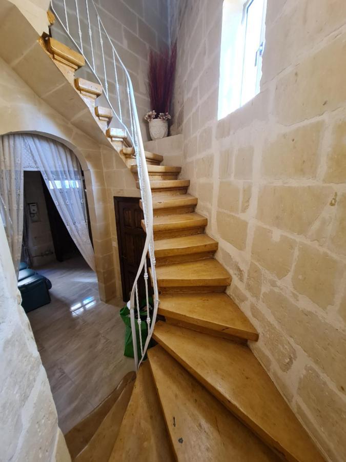ホテル Splendid House Victoria Gozo エクステリア 写真