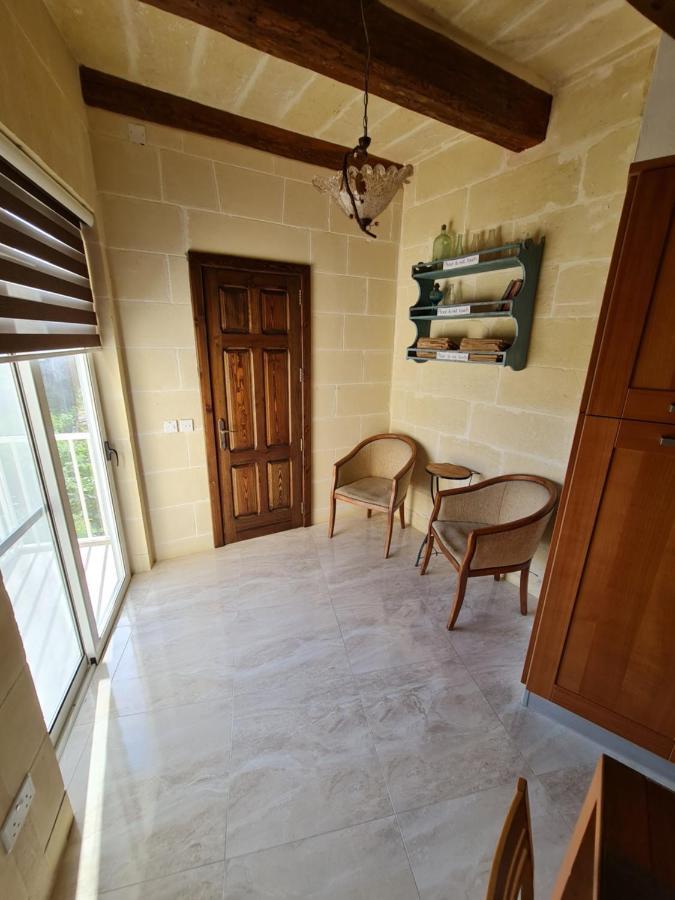 ホテル Splendid House Victoria Gozo エクステリア 写真